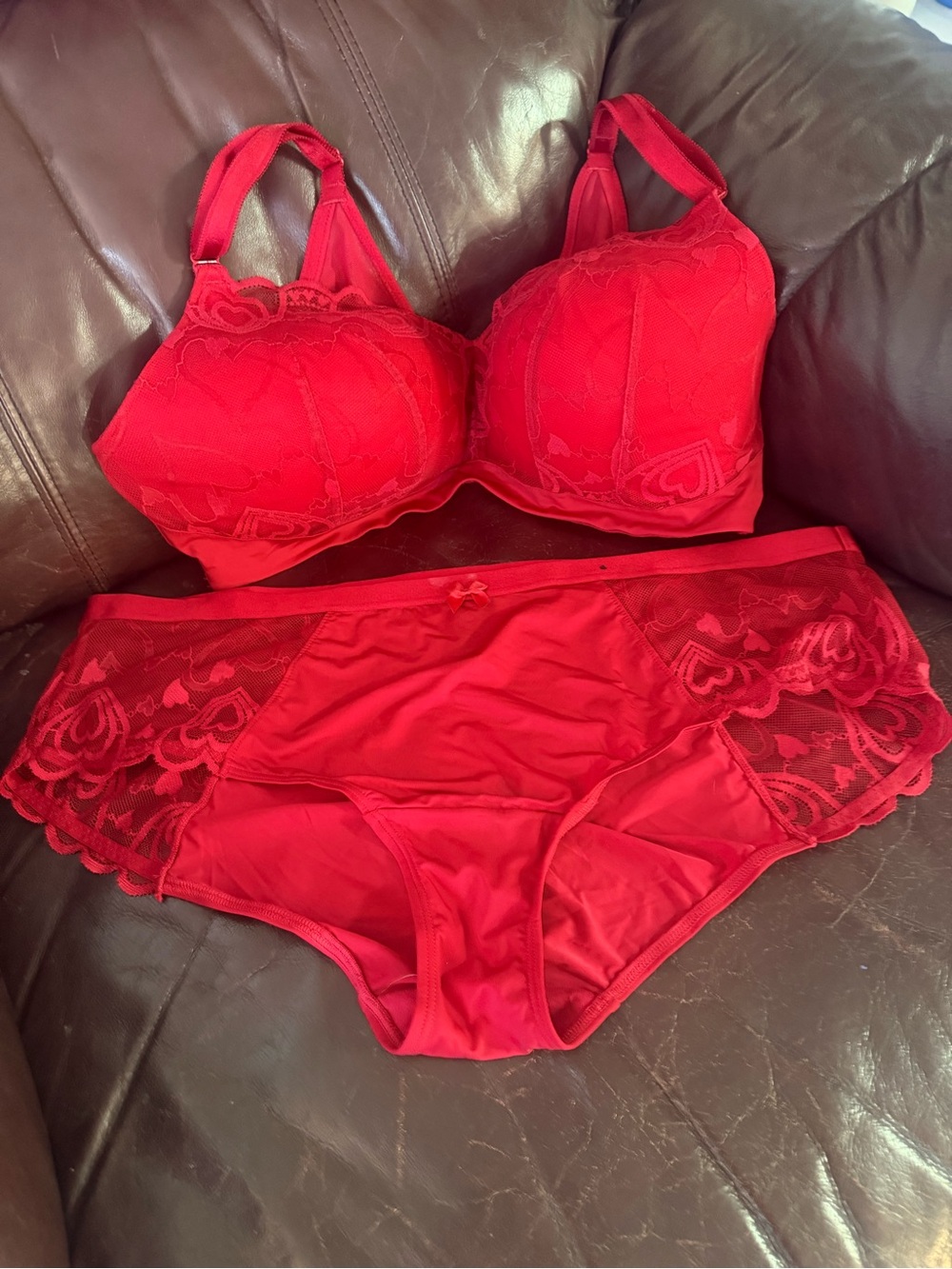 Torrid Red Lace Hearts Lightly Lined Bra and Brief Set